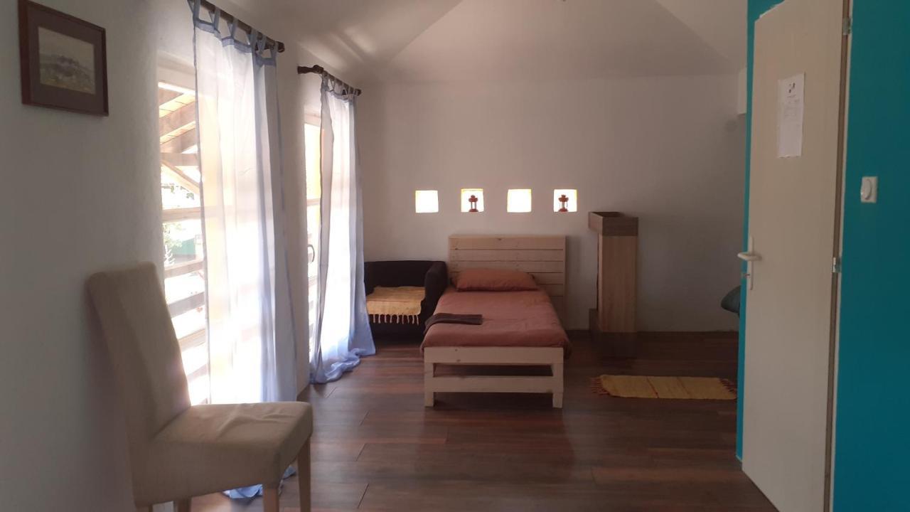 Village House Moo Moo Vranje Luaran gambar