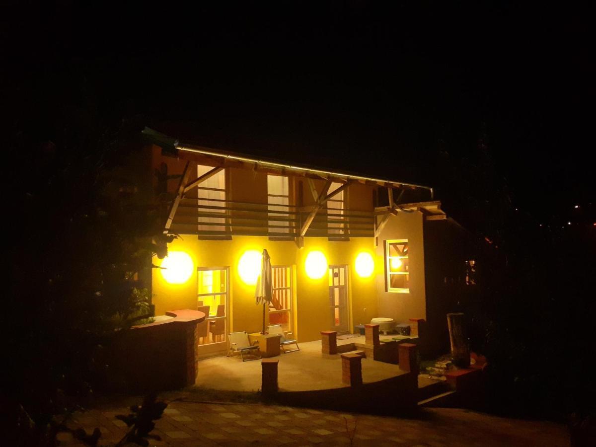 Village House Moo Moo Vranje Luaran gambar